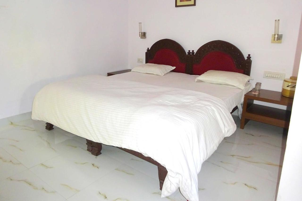 Hotel Utsav Nāthdwāra Exteriér fotografie