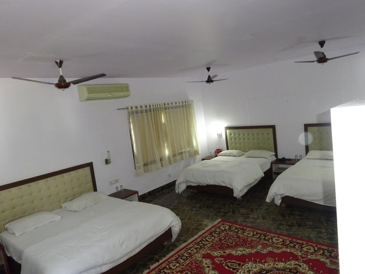 Hotel Utsav Nāthdwāra Exteriér fotografie