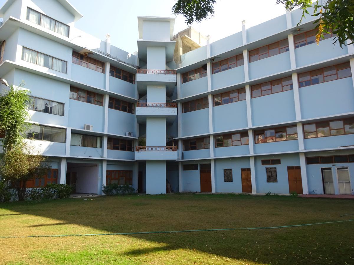 Hotel Utsav Nāthdwāra Exteriér fotografie
