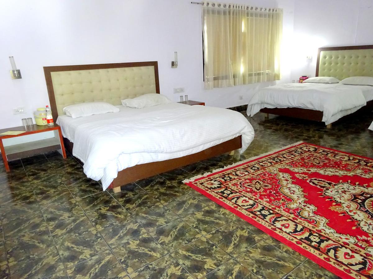 Hotel Utsav Nāthdwāra Exteriér fotografie
